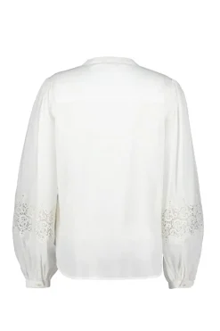 DiDi Blouse lace Delight in Offwhite- Blouses