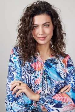 DiDi Blouse Lima in offwhite with Azur Fusion print- Blouses