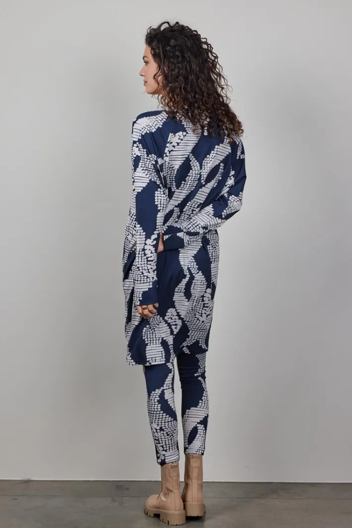 DiDi Comfy loose dress printed 3/4 in Darkblue met Dancing dots print- Jurken & Tunieken
