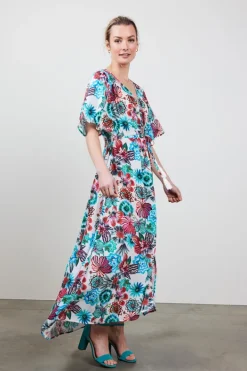 DiDi Dress Jazzy in offwhite with Floral Medley- Jurken & Tunieken