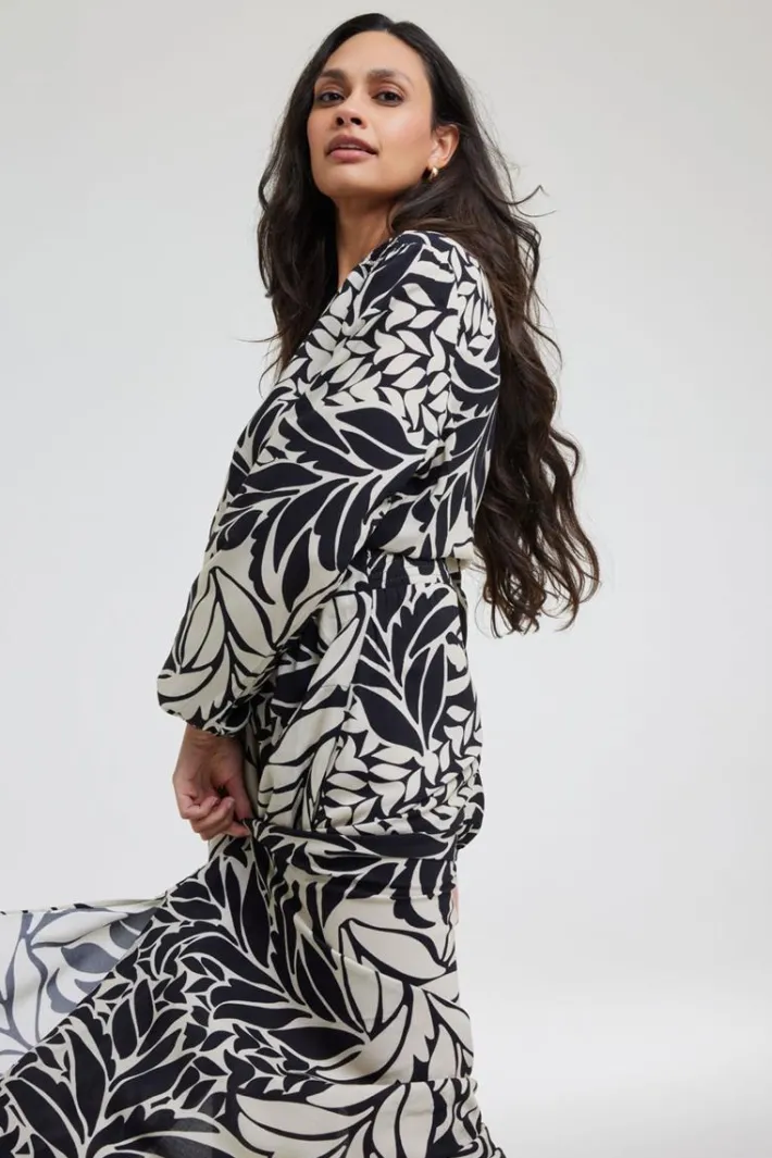 DiDi Dress Paz in black with Oasis print- Jurken & Tunieken