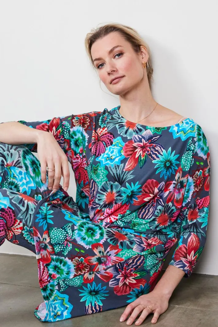 DiDi Easy loose dress in dark shadow with Floral Medley print- Jurken & Tunieken