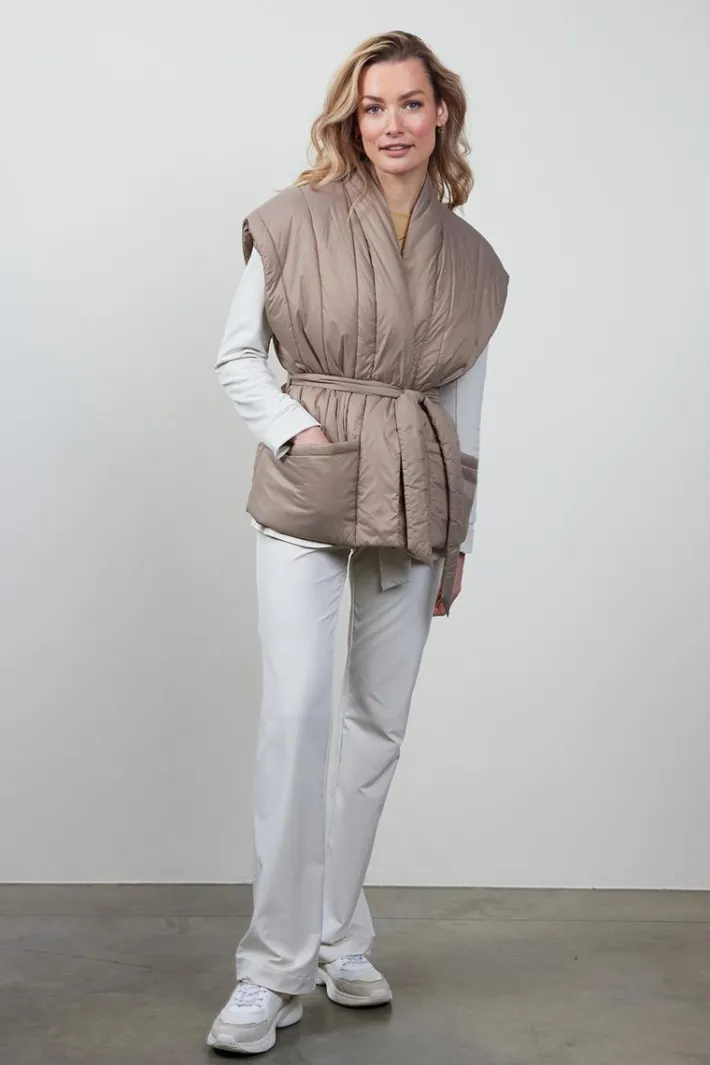 DiDi Gilet Romy mouwloos in taupe- Jassen | Gilets