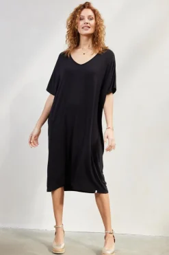 DiDi Long loose dress Elena in black- Basics | Jurken & Tunieken