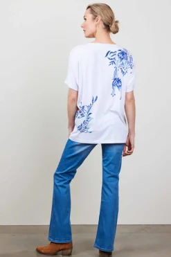 DiDi Loose tee Flow in white with Azur Fushion Panel print- T-shirts & Tops