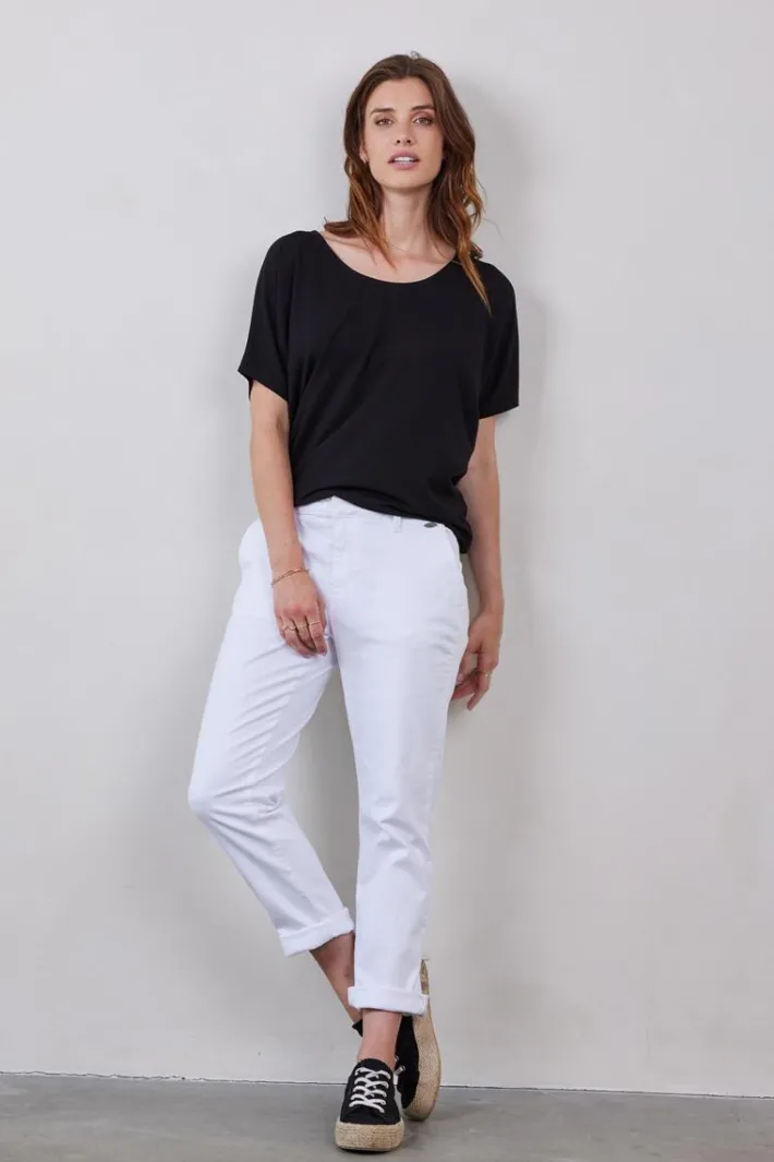 DiDi Loose tee Flow in zwart- Basics | T-shirts & Tops
