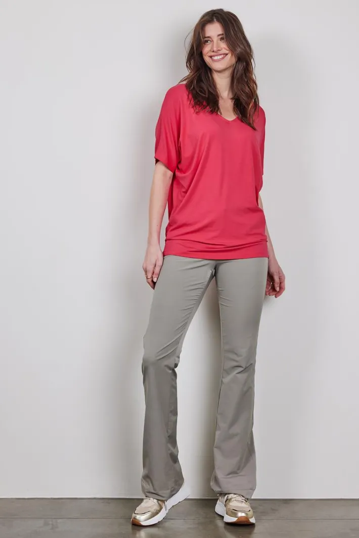 DiDi Loose V-tee Faye in magenta rose- Basics | T-shirts & Tops