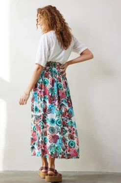 DiDi Smocked skirt Magic in Offwhite with Floral Medley print- Rokken