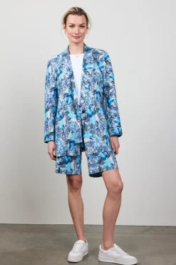 DiDi Travel bermuda Urban in offwhite with blue Azur Fusion print- Travel | Korte Broeken