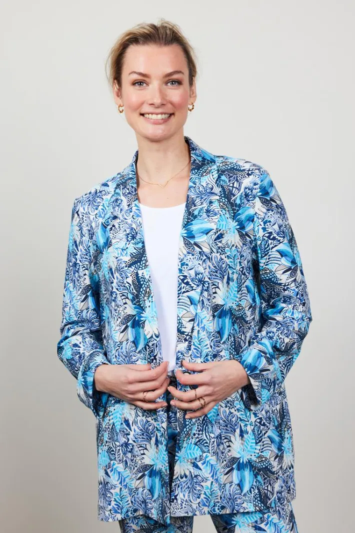 DiDi Travel blazer Mida in offwhite with blue azur Fusion print- Jassen | Travel