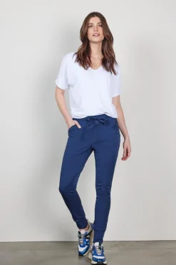 DiDi Travel pants Flying in dark blue- Travel | Lange Broeken