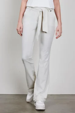 DiDi Travel pants Paseo in Light Silver- Travel | Lange Broeken