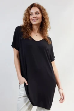 DiDi T-shirt Isa in Black- Basics | T-shirts & Tops