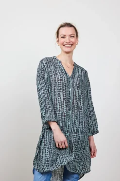 DiDi Tunic Chill in granite green with dots in a row print- Jurken & Tunieken